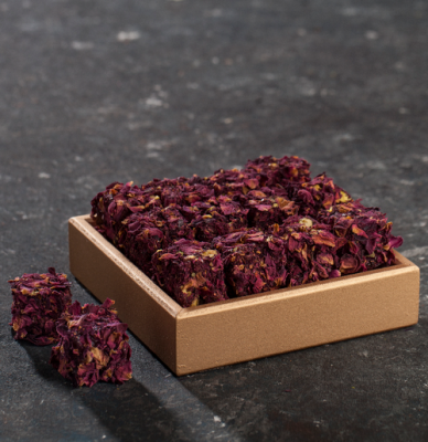 Gül Yapraklı Antep Fıstıklı Lokum